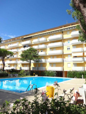 Apartment in Porto Santa Margherita 36976